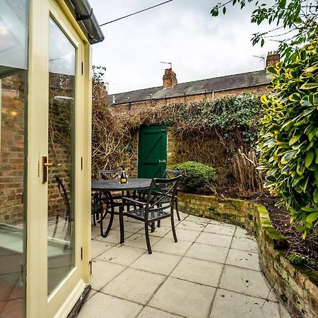 7 St John'S Crescent Villa York Luaran gambar