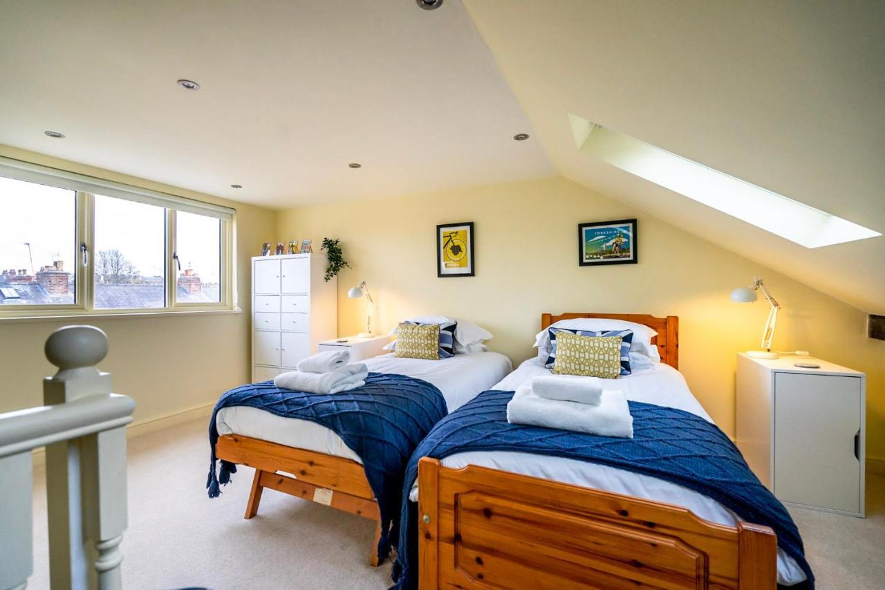 7 St John'S Crescent Villa York Luaran gambar